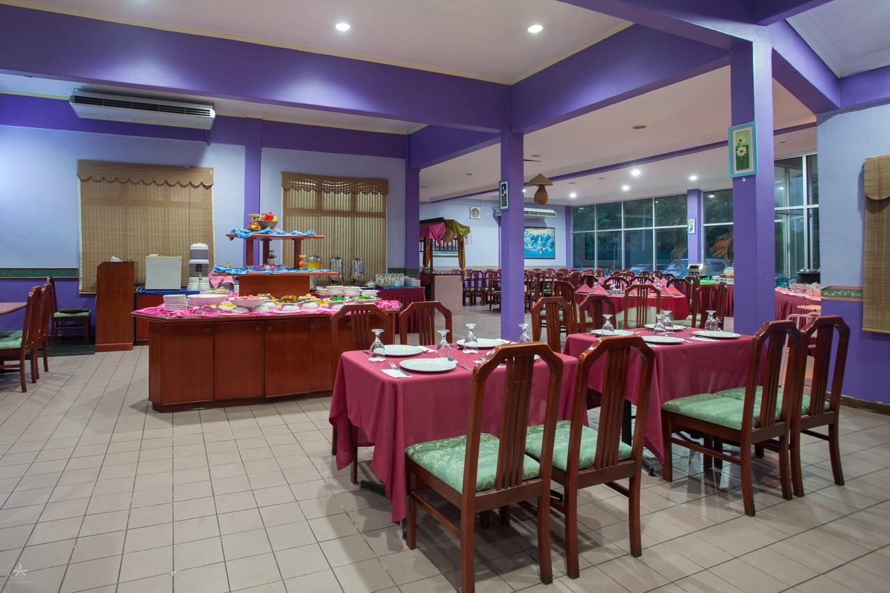 Hotel Seri Malaysia Rompin Kuala Rompin Zewnętrze zdjęcie
