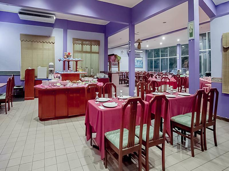 Hotel Seri Malaysia Rompin Kuala Rompin Zewnętrze zdjęcie
